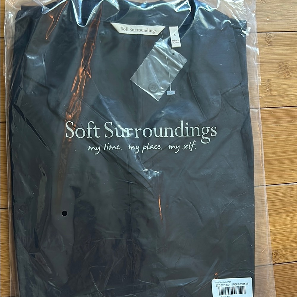 Soft Surroundings Black Women's Long sleeve Top